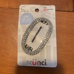 Scunci Hair Barrette